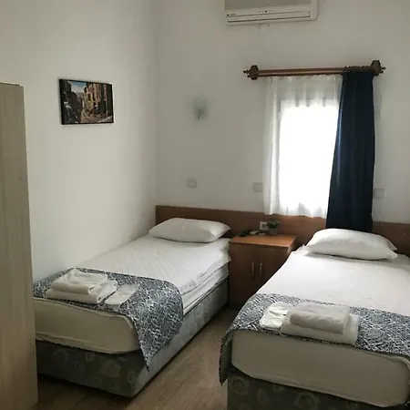 Tay Nocleg ze śniadaniem 3*