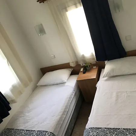 تاي بانسيون بودروم