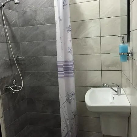 فندق مبيت وإفطار تاي بانسيون