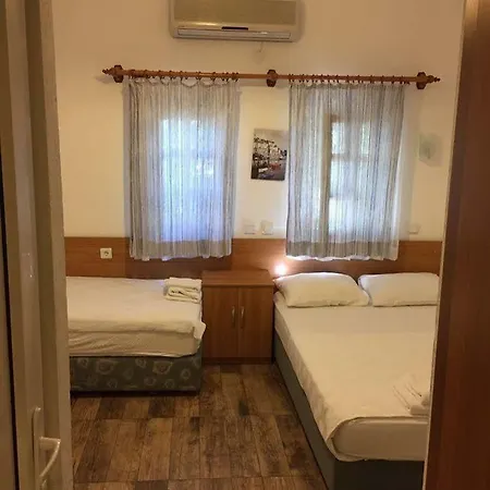 تاي بانسيون بودروم