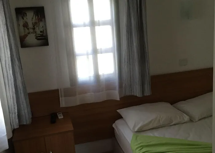 Oda ve Kahvaltı Tay Bodrum