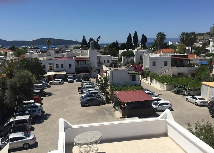 Oda ve Kahvaltı Tay