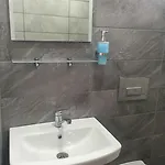 تاي بانسيون فندق مبيت وإفطار