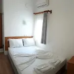 تاي بانسيون فندق مبيت وإفطار 3*