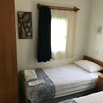 تاي بانسيون 3*