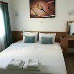 تاي بانسيون 3*