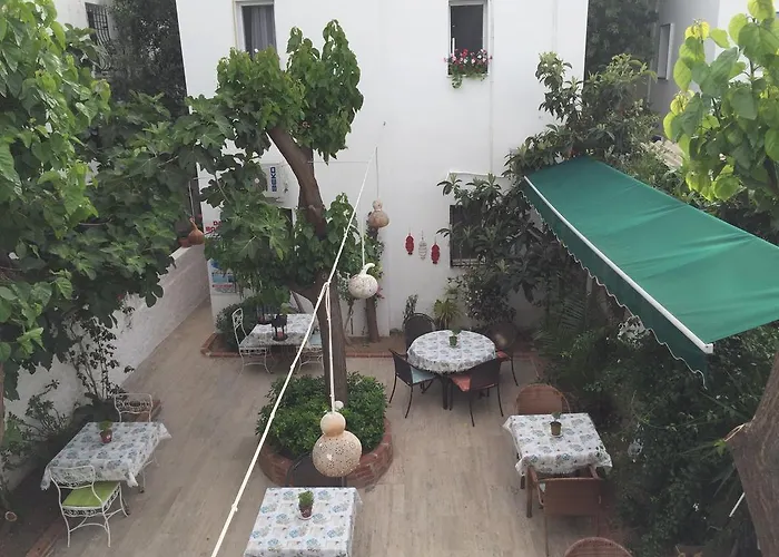 فندق مبيت وإفطار تاي بانسيون 3*