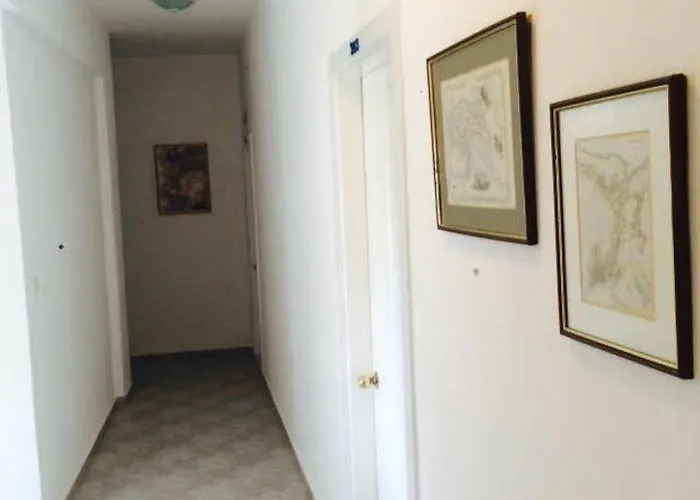 تاي بانسيون فندق مبيت وإفطار 3*